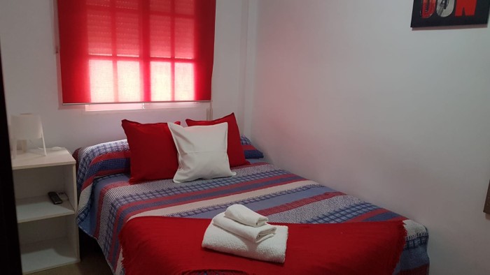 HABITACIONES DISPONIBLES EN DOS ALMERIA profile photo