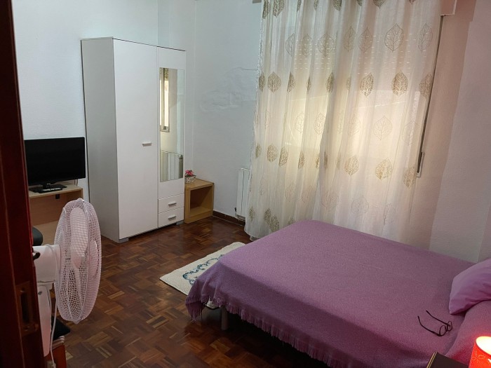 HABITACIONES PARA CHICAS SERIAS EN LOGROñO profile photo
