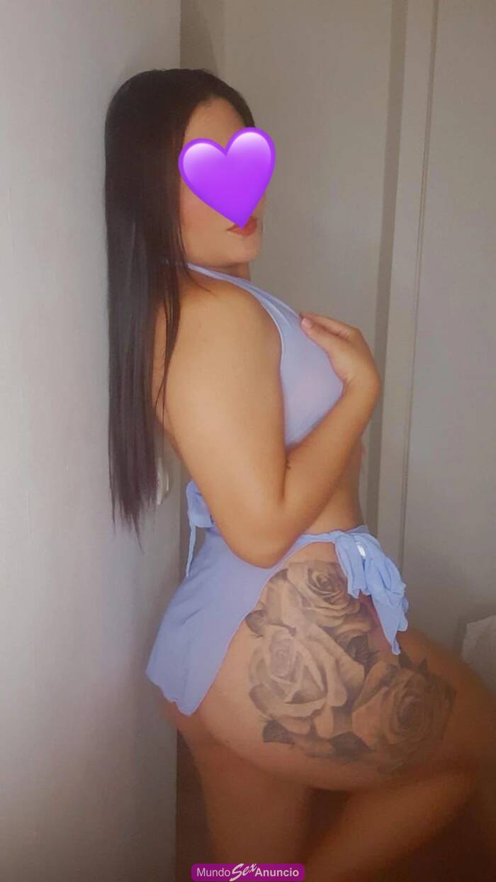 JUGUETONA CACHONDA TODA UNA DIABLA EN LA CAMA OLIVA profile photo