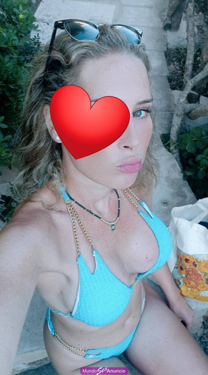 Nice Spanish girl to enjoy profile photo