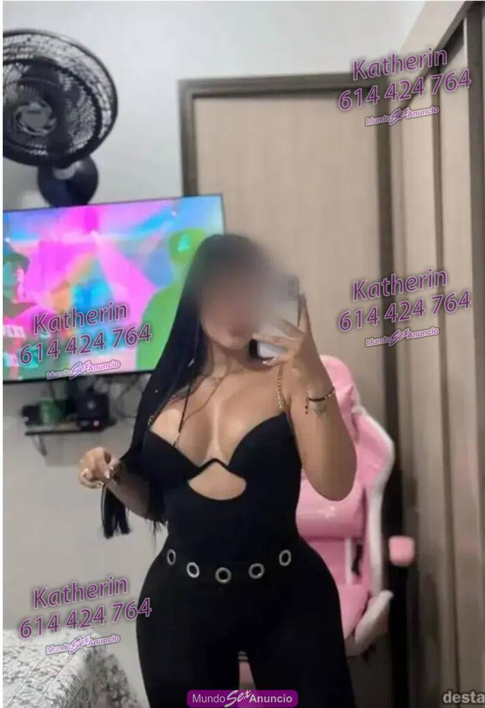 Chica joven dispuesta disfrutar profile photo