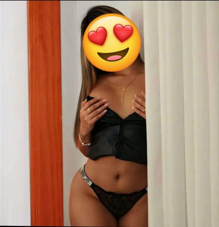 DOS CHICAS LATINAS SúPER GUAPAS CALIENTES CARIñOSA profile photo