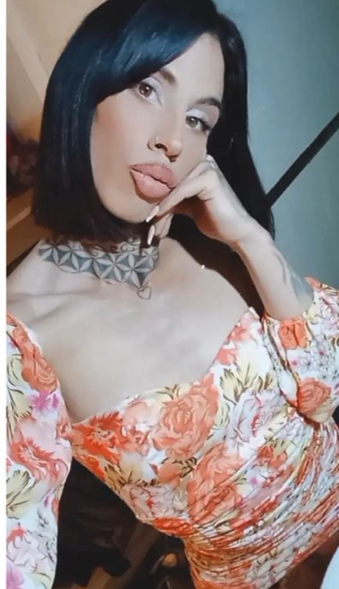 CHICA TRANS CALIENTE profile photo