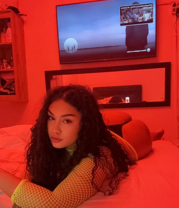 JOVENCITA SUPER CALIENTE profile photo