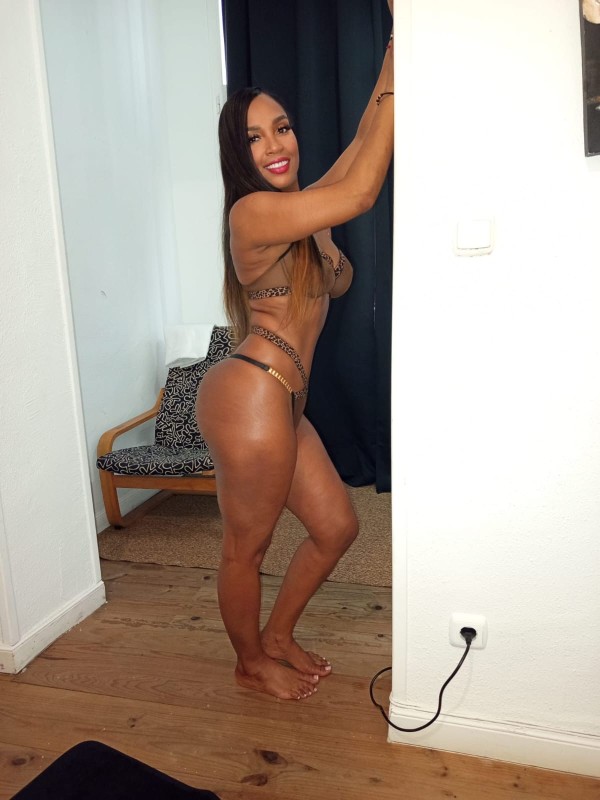 NOVEDAD EN PLAYA DE ARO 24 HS FOLLAME LA BOQUITA profile photo