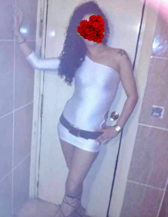 MANUELA COMPLETITA SALIDAS A TU DOMICILIO profile photo