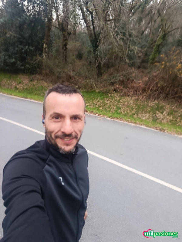 Para mujer interesada en chico limpio profile photo