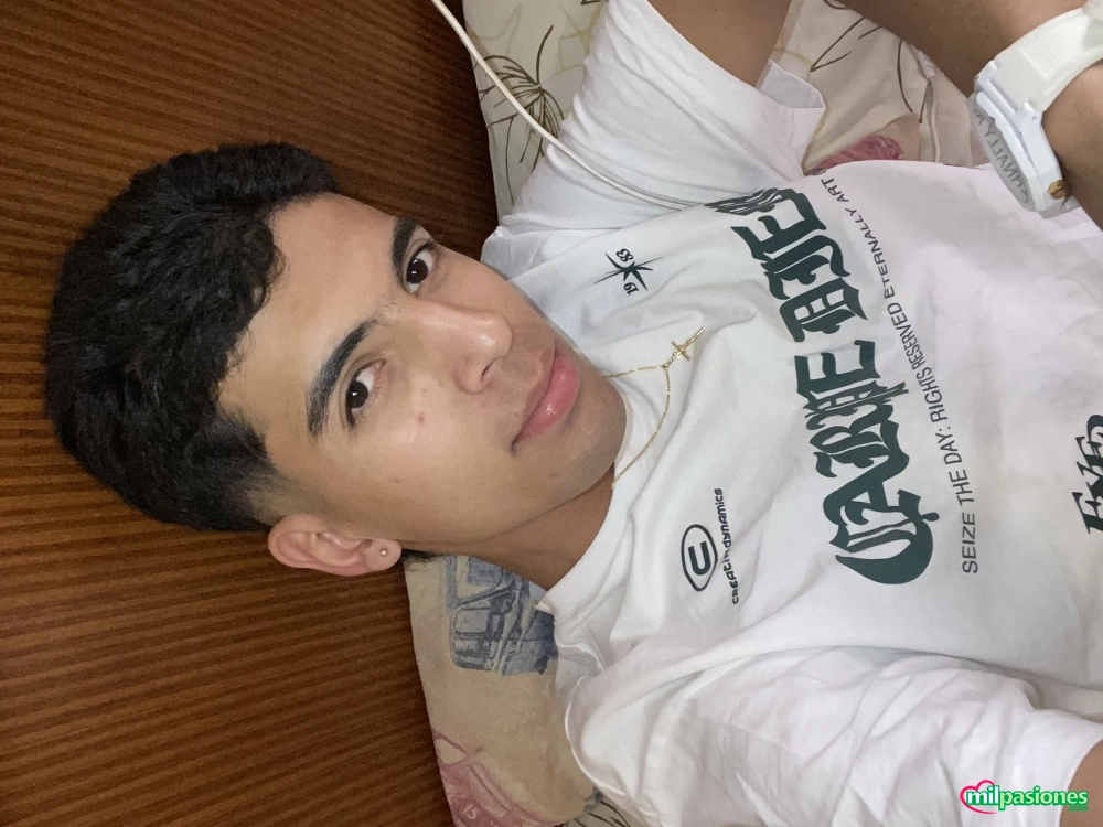 Universitario nuevo en tu ciudad profile photo