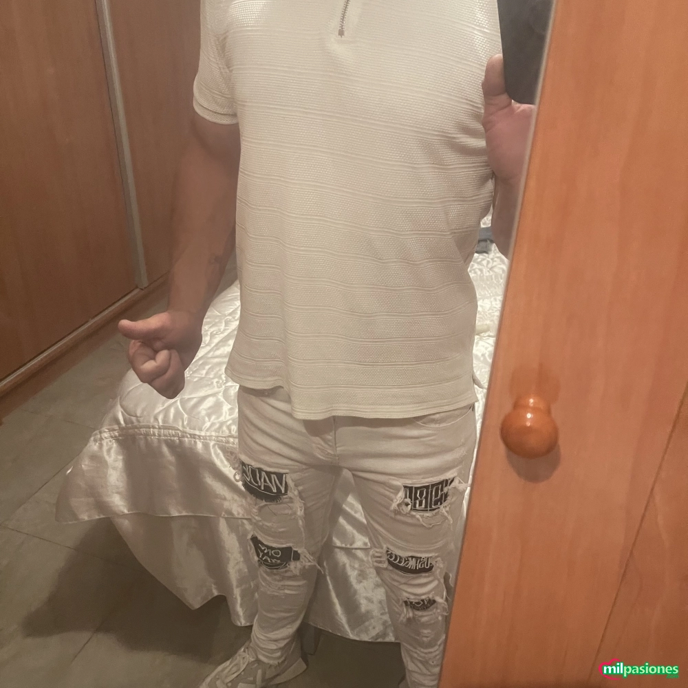 Busco parejas solo profile photo