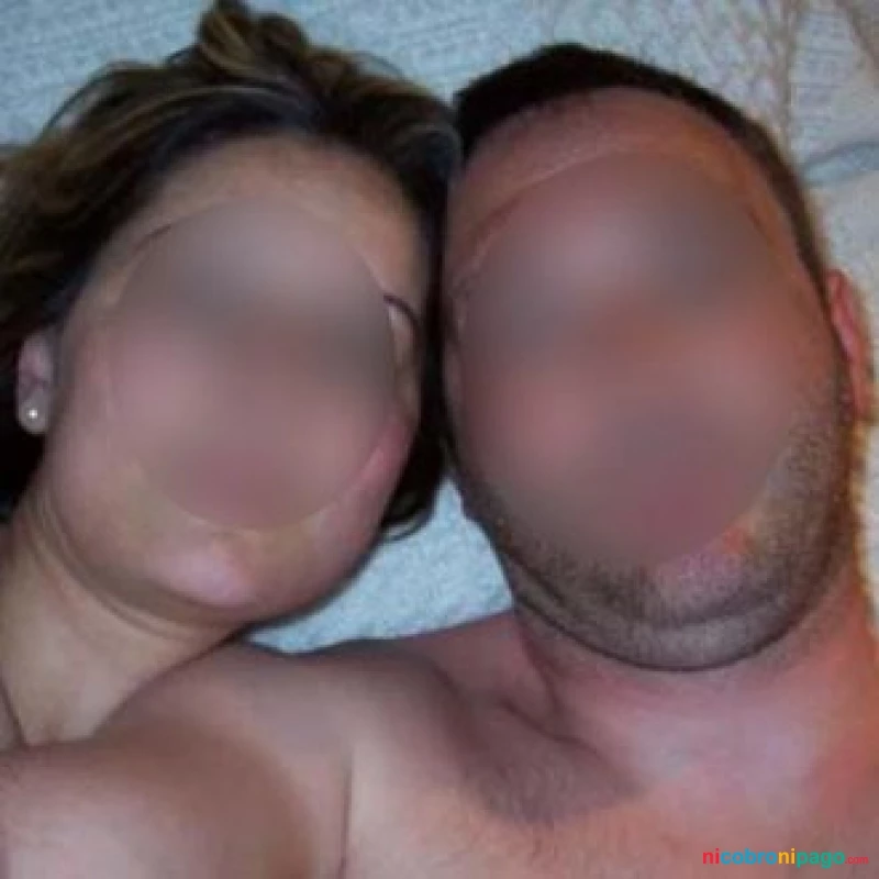 Somos una pareja liberal joven profile photo