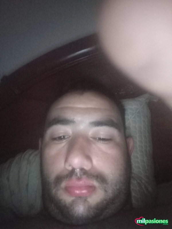 Busco pasarlo bien por primera vez con trans profile photo