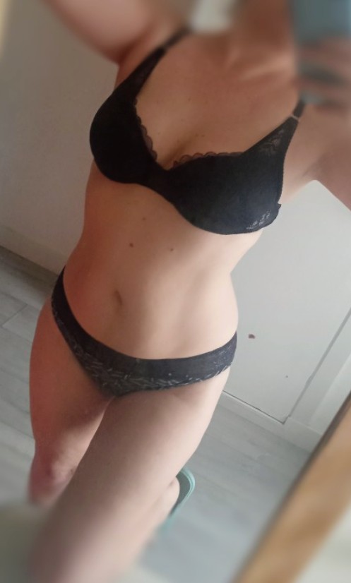 Femme charmante ! Je suis votre meilleur choix ! profile photo