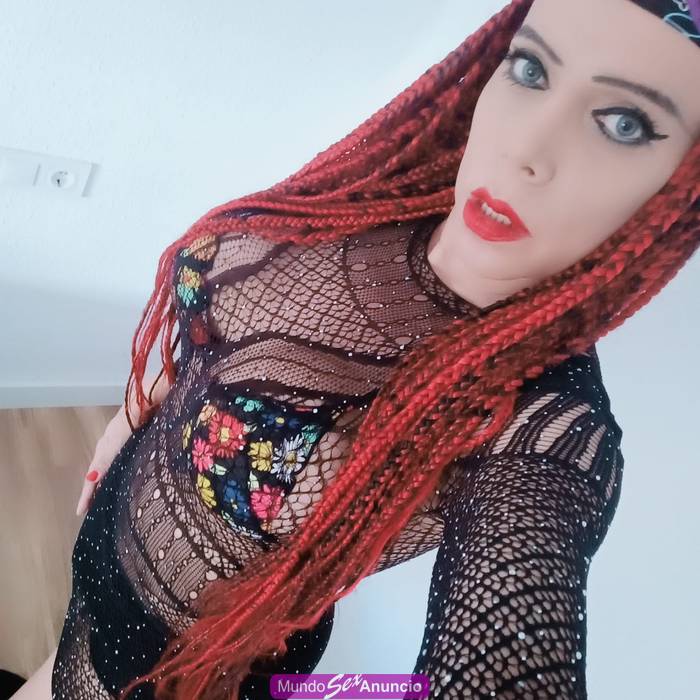 Dulce y sorprendente chica //629789578 profile photo