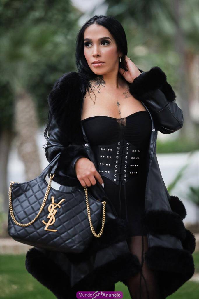 Latina neu in Marbella profile photo