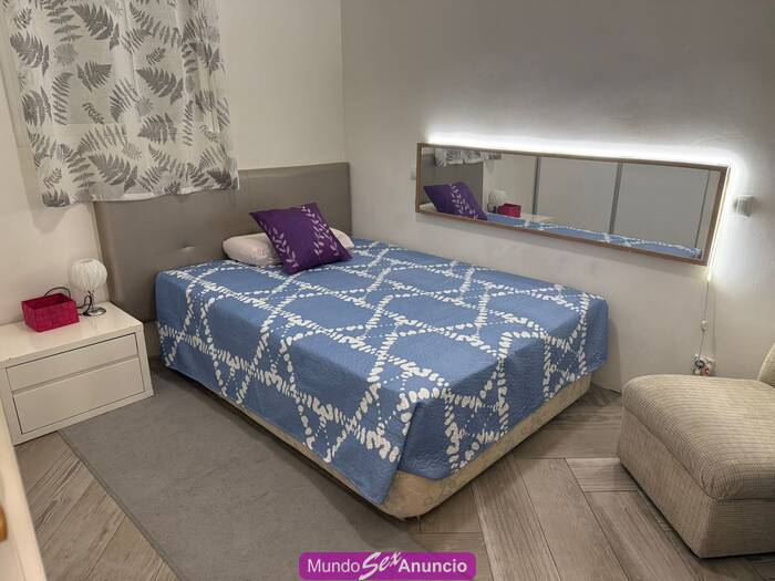 SE ALQUILA HABITACION EN FUENLABRADA PARA ESCORTS O MASAJIST profile photo