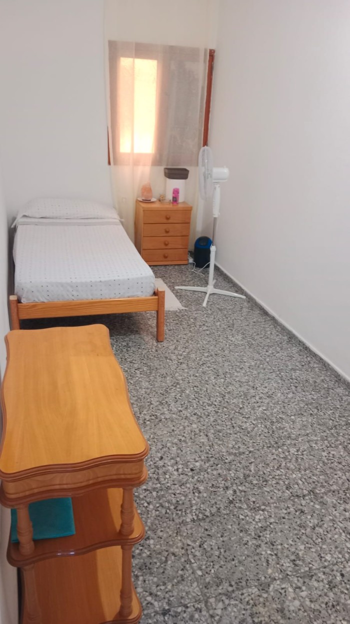 RENTAL OF ROOM IN NEIGHBORHOOD – AMENITIES AND EXCELLENT LOCATION profile photo