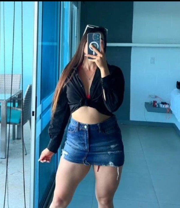 GATA EN CALOR profile photo