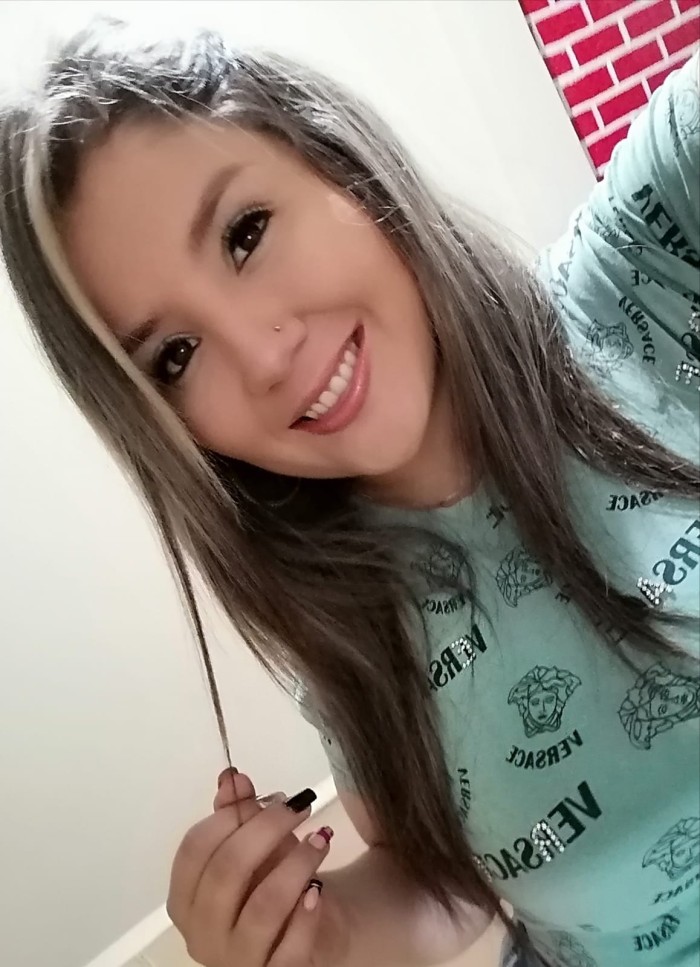ESCORT RUBIA JOVEN GUAPA CON CURVAS EN BILBAO profile photo