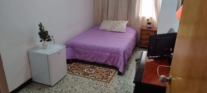 ZIMMER FÜR FRAUEN 150 € WOCHE profile photo