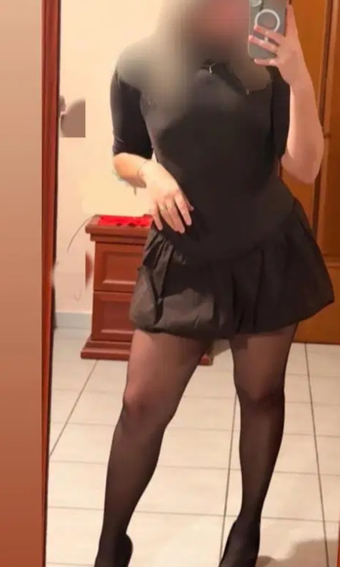 CARMEN TA FILLE ESPAGNOLE ZÉRO DÉSIR AU LIT profile photo