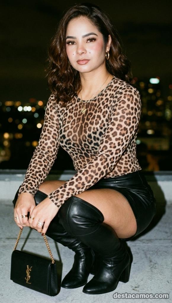 Chica joven para quitar estrés. profile photo