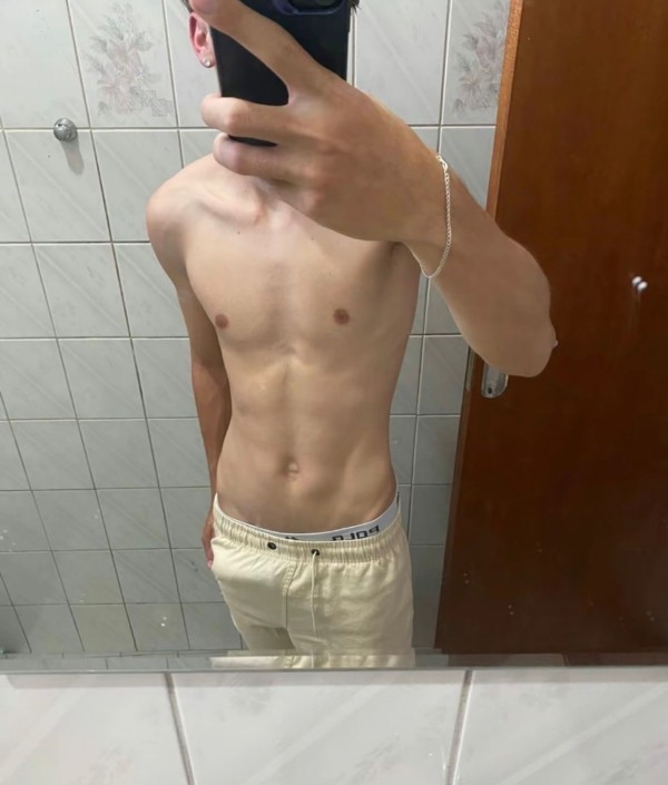 YOGURíN HETERO 18 AñITOS SOLO ACTIVO CAñERO LEFADOR profile photo