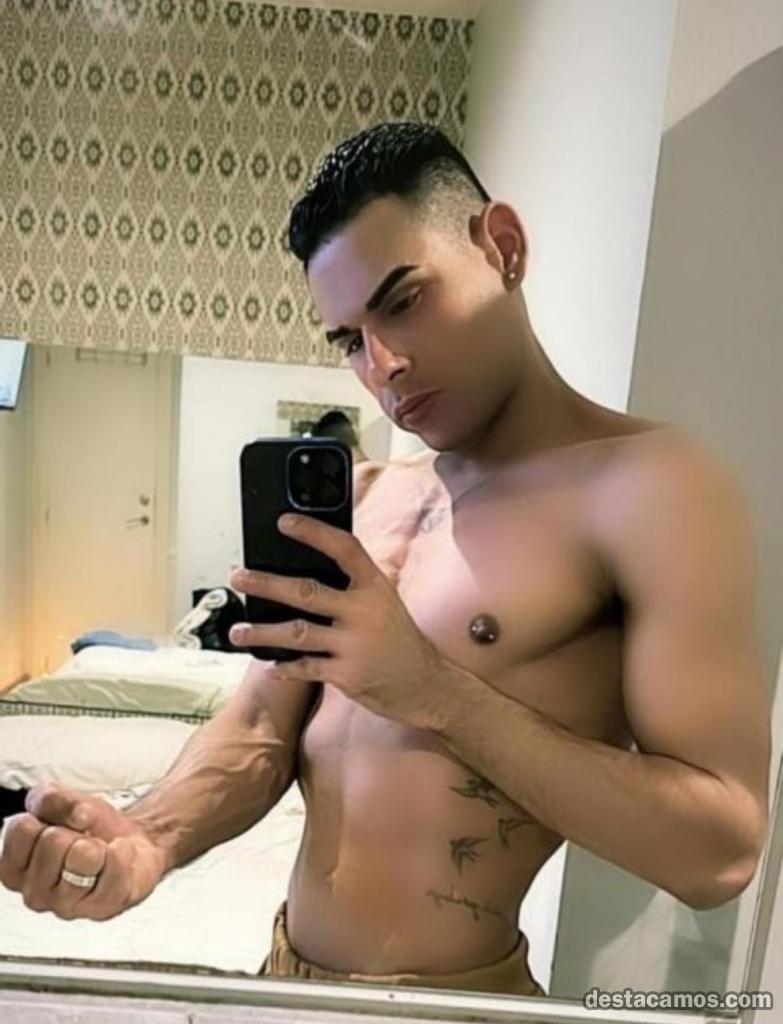 CHICO LATINO 🇻🇪. GUAPO Y M0&B00 POR PRIMERA VEZ EN TU CIUDAD profile photo