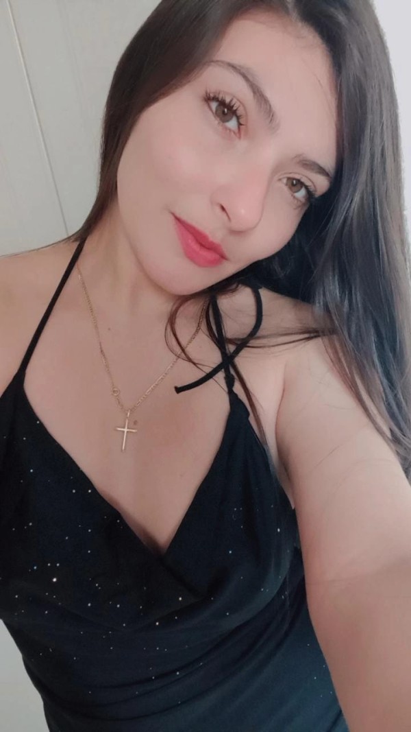 HOLA AMOUR NOUVEAU DANS TA VILLE profile photo
