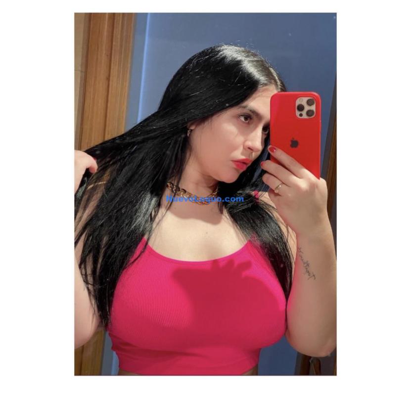 Hola soy Mía nueva en la isla profile photo