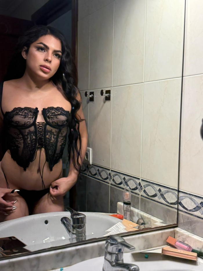 HERMOSA JOVENCITA CON RICA SORPRESA PARA TI profile photo
