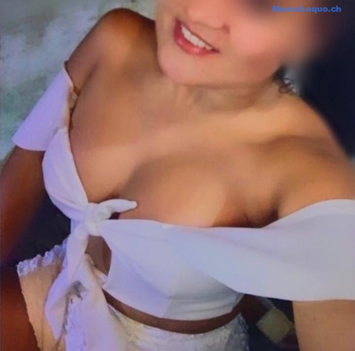 Come a Live real Massage with a beautiful masseuse profile photo