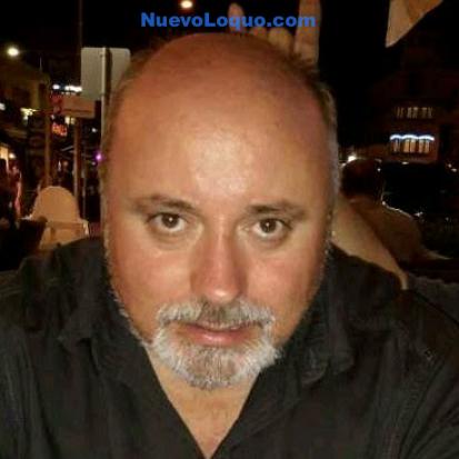 Hombre se ofrece a mujer profile photo