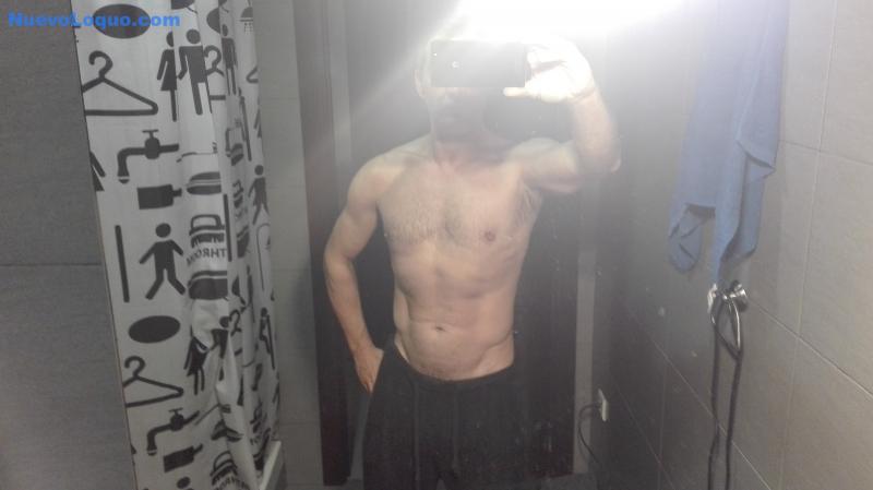 Chico atractivo y sano profile photo