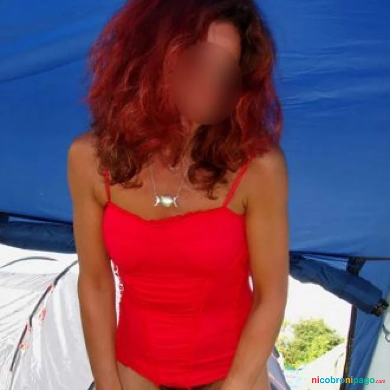 Soy una chica traviesa exhibicionista profile photo