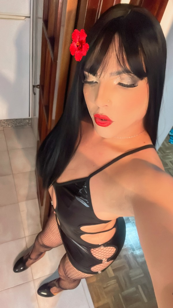POCOS DÍAS POR LA CUIDAD NOVEDAD JOVENCITA IMPLICADA SIN LÍMITES profile photo