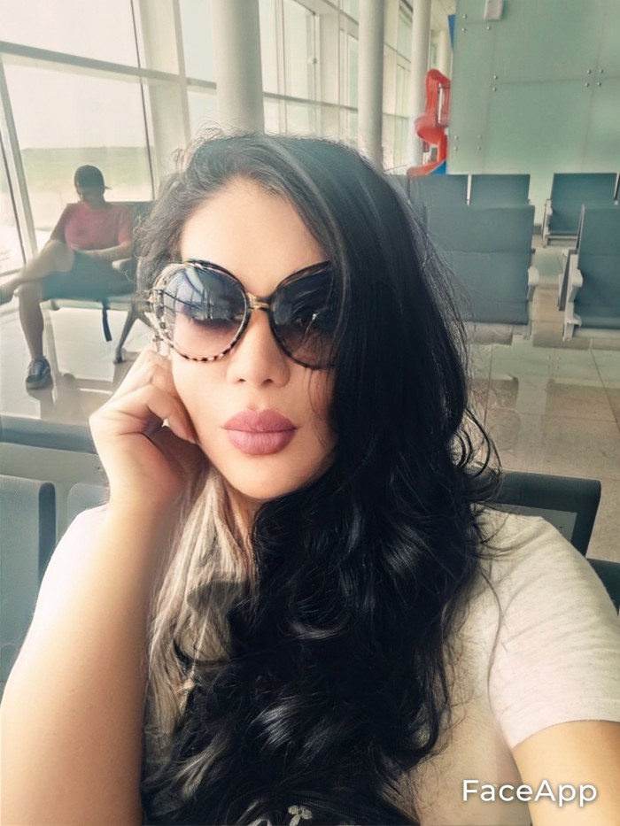 ROXANA TRANS FIESTERA profile photo