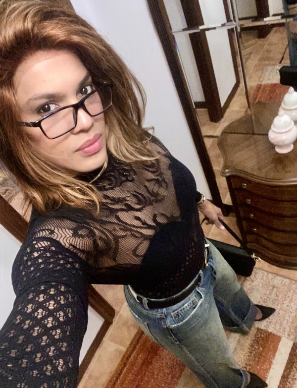 VALERIA ACTIVA MUY CACHONDAS Y CAñERAS FIESTERAS profile photo