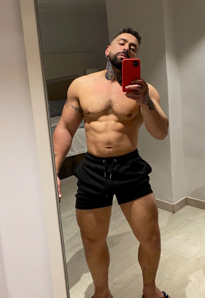 ALEJANDRO ESPAÑOL CACHAS XXL profile photo