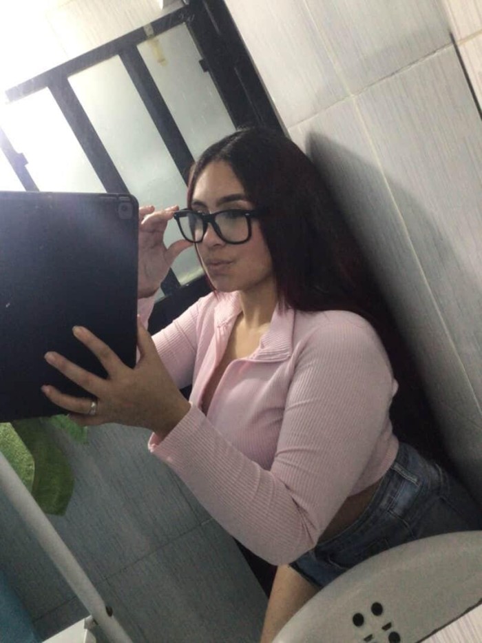 LIA SOY TU CHICA IDEAL PARA REALIZAR FETICHES LLAM profile photo