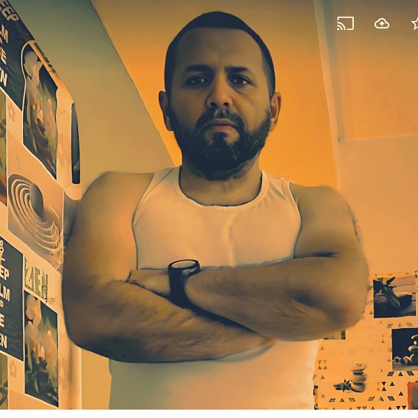 MASAJISTA EROTICO profile photo