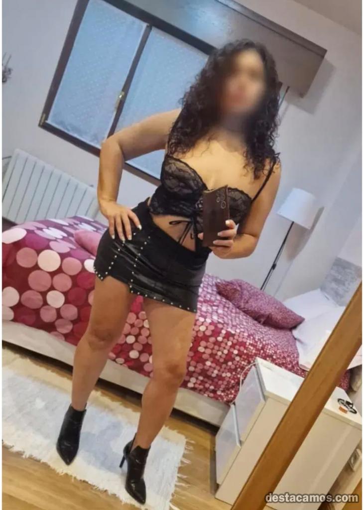YAZZ ESTOY EN EMPURIABRAVA CARIÑOSA Y ENCANTADORA JOVEN COLOMBIANA ¡TE ESPERO! profile photo