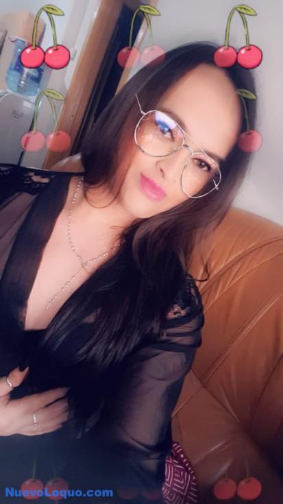 Latina super golosa... Alison profile photo