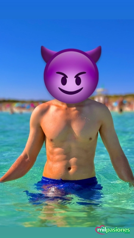 Chico joven buscando chica para disfrutar gratis profile photo