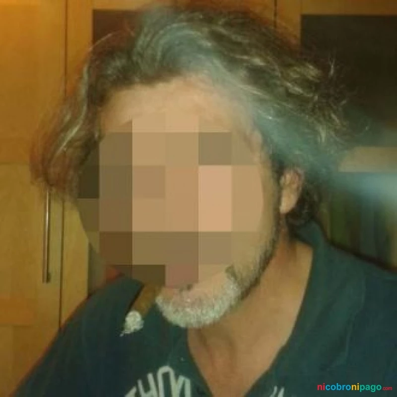 Sugar Daddy maduro busco chicas jovenes profile photo