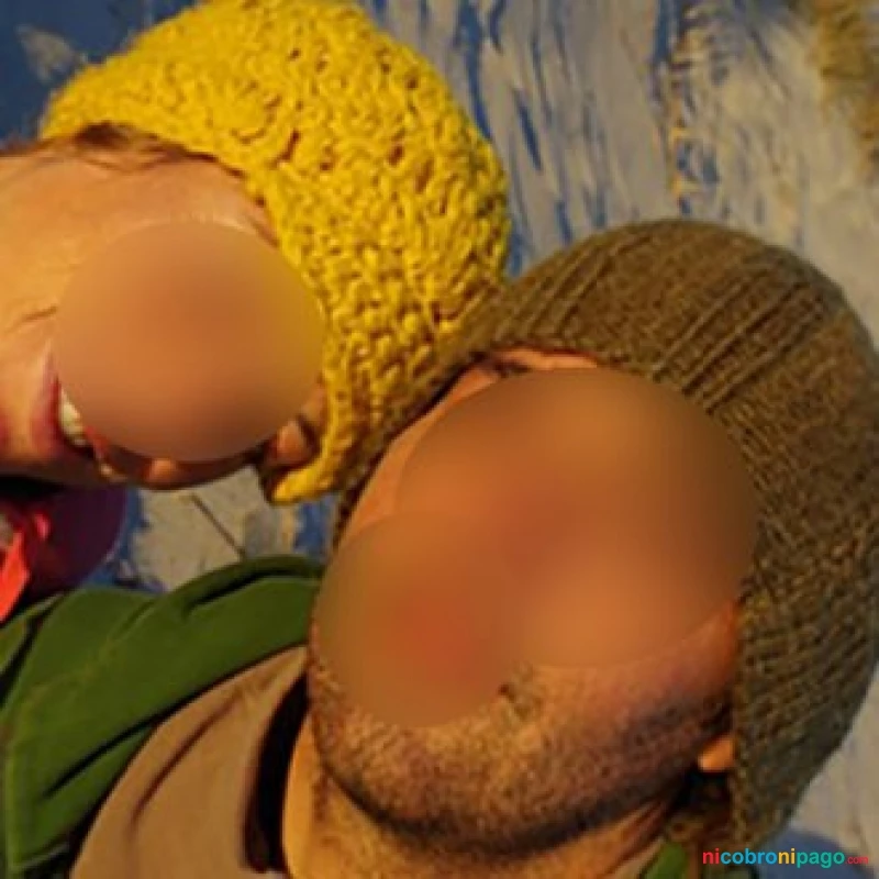 Pareja busca hombre para trio profile photo
