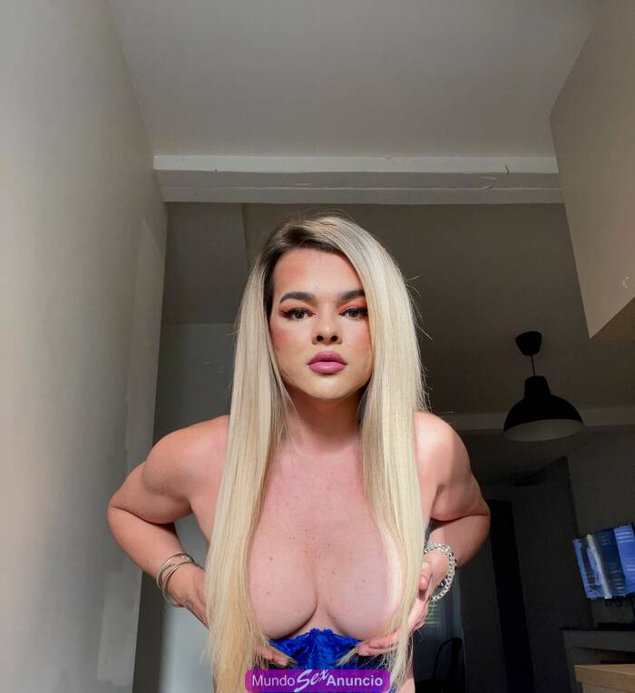 Chica trans profile photo