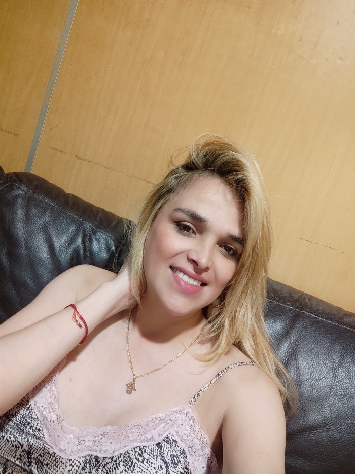 Ven a conocerme te prometo que soy esa diversionque tanto buscas profile photo