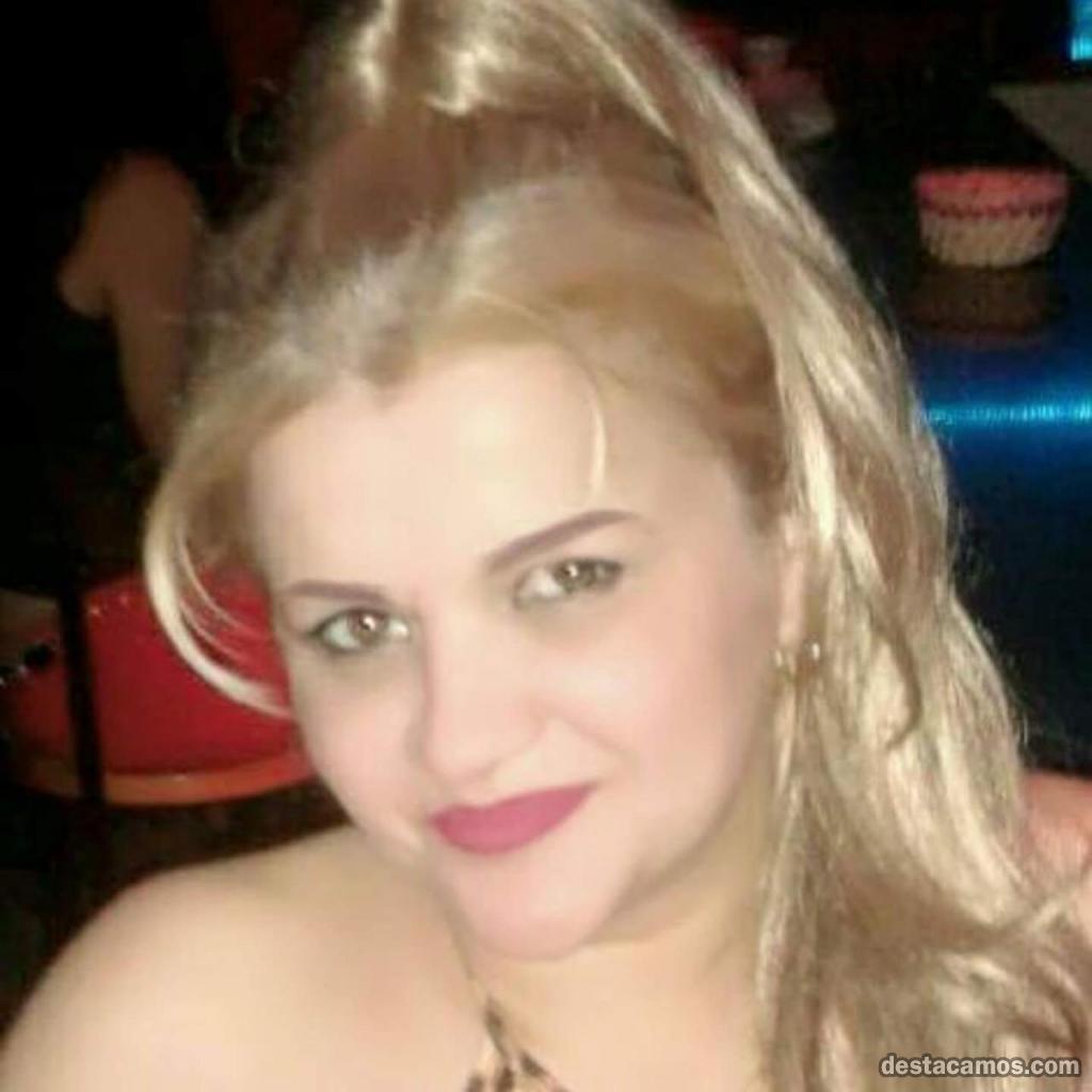 Paula Brasileña cariñosa ex jefa del tiki taka profile photo
