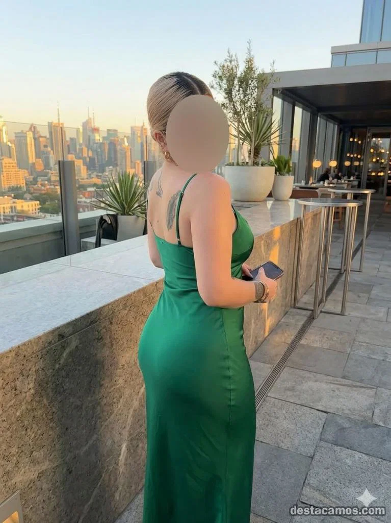 LAURA TU BOMBONCITO LISTA PARA TI SIEMPRE TE TRATARÉ COMO UN REY .. profile photo