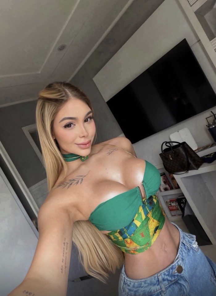 Lorena exklusive Spanierin für ein paar Tage profile photo
